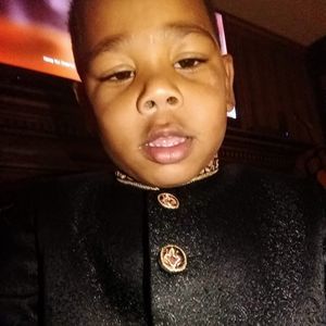 Meet your Posher, Edith